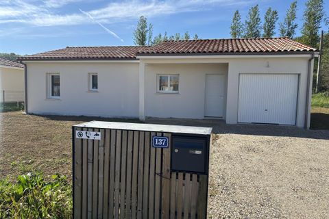 Villa a Montesquieu, Lot-et-Garonne, Montesquieu - € 229.500 | Ref: VEF-MONTESQ-S.44 - foto 2