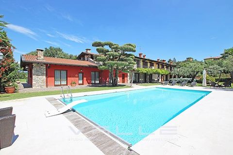 Villa i Dalmine, Bergamo, Dalmine - € 2.000.000 | Ref: Dalmine980_6 - foto 8