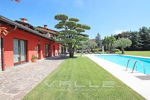 Villa i Dalmine, Bergamo, Dalmine - € 2.000.000 | Ref: Dalmine980_6 - foto 9