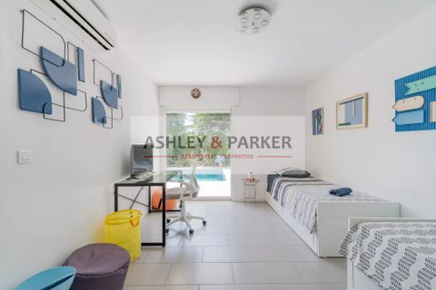 Villa i Le Cannet, Alpes-Maritimes, Le Cannet - € 2.099.000 | Ref: OL3321 - foto 19