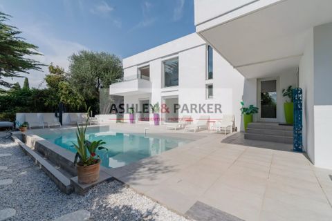 Villa i Le Cannet, Alpes-Maritimes, Le Cannet - € 2.099.000 | Ref: OL3321 - foto 30