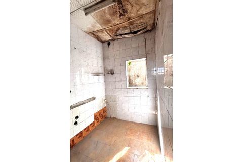 Villa i Porto, Porto, Porto - € 126.000 | Ref: 2026/18 - foto 8