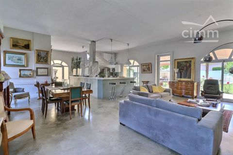 Villa a Montbrison, Loire, Montbrison - € 530.000 | Ref: 87043407 - foto 3