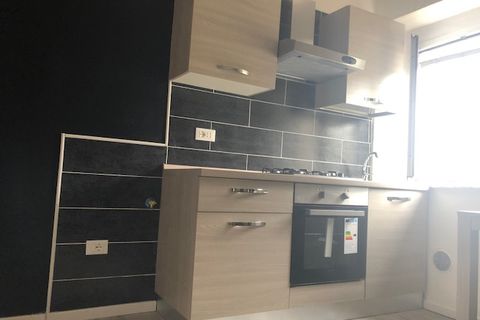 Apartament a Empoli, Florence, Empoli - € 600/mes | Ref: AA3309 - foto 19