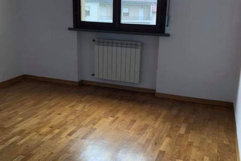 Apartament a Empoli, Florence, Empoli - € 800/mes | Ref: AA4105 - foto 4