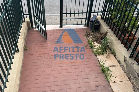 Apartament a Empoli, Florence, Empoli - € 750/mes | Ref: LR7004 - foto 8
