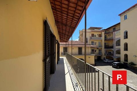 Apartament a Caserta, Caserta, Caserta - € 1.000/mes | Ref: kA9457 - foto 8