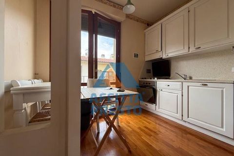Apartament a Empoli, Florence, Empoli - € 650/mes | Ref: AA3843 - foto 3