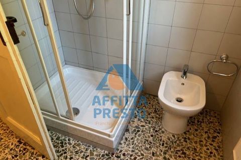 Apartament a Empoli, Florence, Empoli - € 500/mes | Ref: AA3835 - foto 12