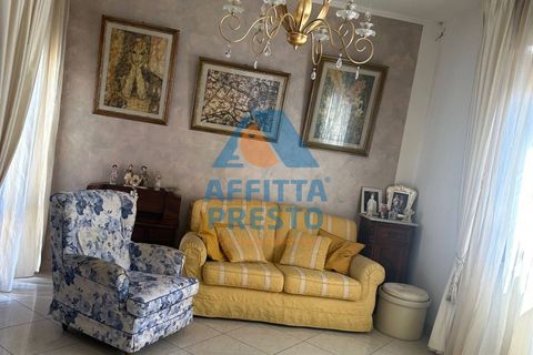 Villa a Vinci, Florence, Vinci - € 1.000/mes | Ref: AA9437 - foto 3