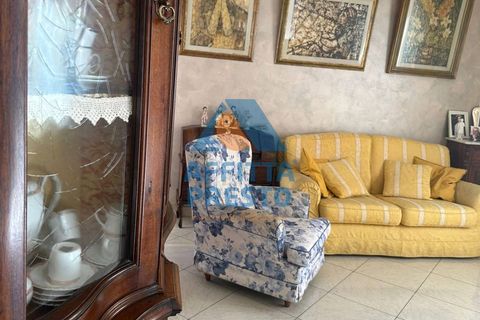 Villa a Vinci, Florence, Vinci - € 1.000/mes | Ref: AA9437 - foto 6