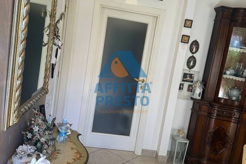Villa a Vinci, Florence, Vinci - € 1.000/mes | Ref: AA9437 - foto 7
