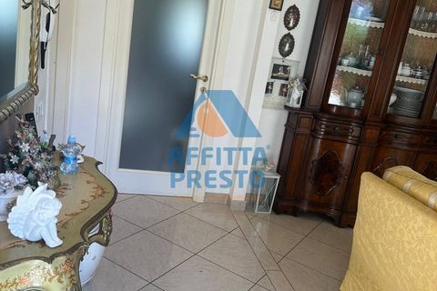 Villa a Vinci, Florence, Vinci - € 1.000/mes | Ref: AA9437 - foto 8
