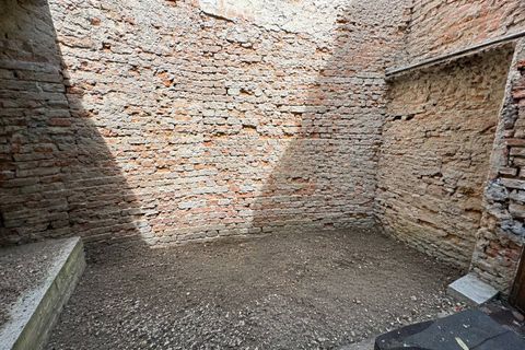 Villa a Mantua, Mantua, Mantua - € 75.000 | Ref: 6442 - foto 6