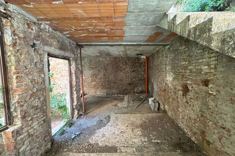 Villa a Mantua, Mantua, Mantua - € 75.000 | Ref: 6442 - foto 8