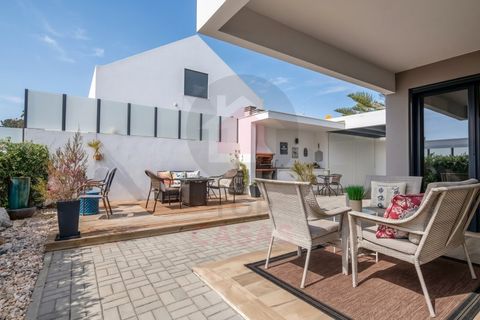 Villa i Caldas da Rainha, Leiria, Caldas da Rainha - € 499.000 | Ref: TOP2697 - foto 1
