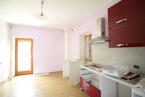 Villa a Comano Terme, Trento, Comano Terme - € 160.000 | Ref: 769 - foto 10