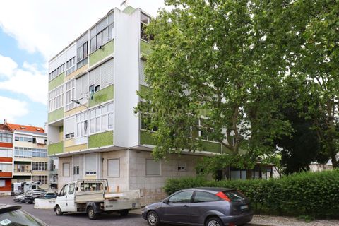 Lejlighed i Amadora, Lisbon, Amadora - € 220.000 | Ref: C0417-00466 - foto 1