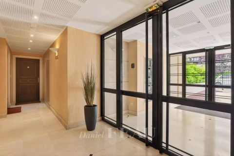 Appartement in Saint-Cloud, Hauts-de-Seine, Saint-Cloud - € 895.000 | Ref: 86965135 - foto 16