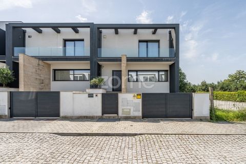 Villa i Braga, Braga, Braga - € 518.000 | Ref: ZMPT589370 - foto 2