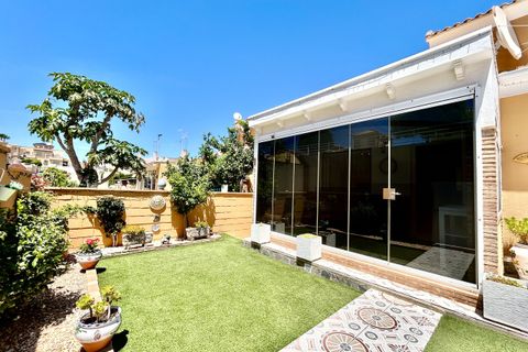 Villa a Los Balcones, Alicante, Los Balcones - € 265.950 | Ref: 781850 - foto 31