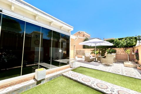 Villa a Los Balcones, Alicante, Los Balcones - € 265.950 | Ref: 781850 - foto 32