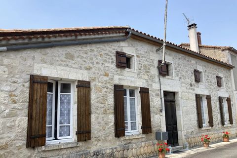 Landsbyhus i Saint-Vallier, Charente, Saint-Vallier - € 118.750 | Ref: BVI71107 - foto 1