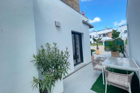 Villa a Benijofar, Alicante, Benijofar - € 375.000 | Ref: SLE1483-120 - foto 11