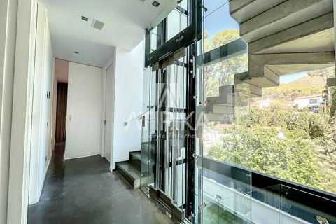 Villa a Castelldefels, Barcelona, Castelldefels - € 11.000/mes | Ref: 15036 - foto 32