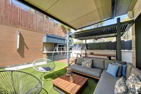 Villa a Castelldefels, Barcelona, Castelldefels - € 11.000/mes | Ref: 15036 - foto 40