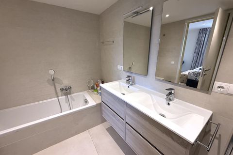 Leilighet i Ibiza, Ibiza, Ibiza - € 2 439 000 | Ref: Botafoch primera linea, apartamento  vista mar - foto 27