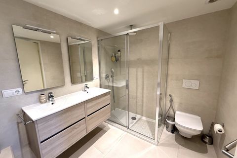 Leilighet i Ibiza, Ibiza, Ibiza - € 2 439 000 | Ref: Botafoch primera linea, apartamento  vista mar - foto 28