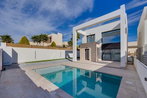 Villa i Torrevieja, Alicante, Torrevieja - € 750.000 | Ref: C093-D01-V44 - foto 5
