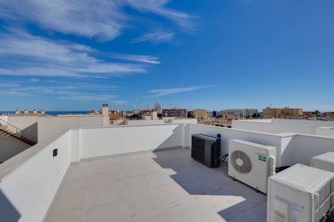 Villa i Torrevieja, Alicante, Torrevieja - € 750.000 | Ref: C093-D01-V44 - foto 14