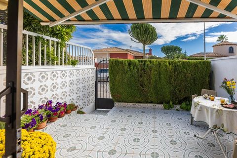 Dupleks i Torrevieja, Alicante, Torrevieja - € 135 000 | Ref: AM-02271/8919 - foto 3