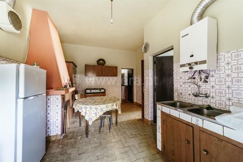 Villa a Fundao, Castelo Branco, Fundao - € 220.000 | Ref: 255220123 - foto 3