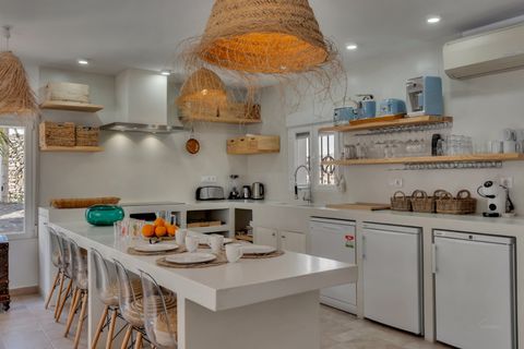 Villa a Moraira, Alicante, Moraira - € 1.179.000 | Ref: C21001* - foto 8