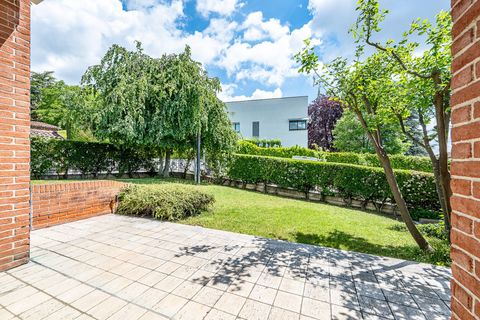 Villa a Trofarello, Turin, Trofarello - € 715.000 | Ref: 14101 - foto 32
