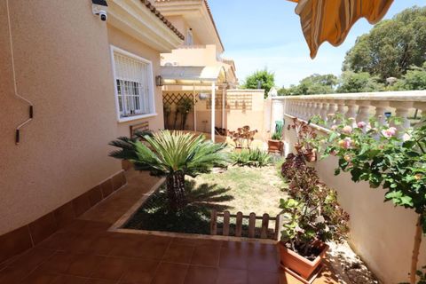 Villa i Punta Prima, Alicante, Punta Prima - € 264 900 | Ref: WIH3004 - foto 5