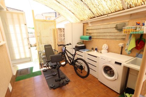 Villa i Punta Prima, Alicante, Punta Prima - € 264 900 | Ref: WIH3004 - foto 15