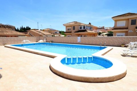 Villa i Punta Prima, Alicante, Punta Prima - € 264 900 | Ref: WIH3004 - foto 3