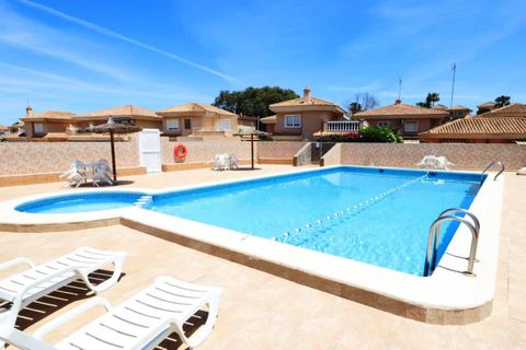 Villa i Punta Prima, Alicante, Punta Prima - € 264 900 | Ref: WIH3004 - foto 2
