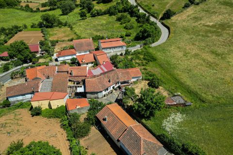 Villa a Vinhais, Braganca, Vinhais - € 50.000 | Ref: C0458-00610 - foto 15