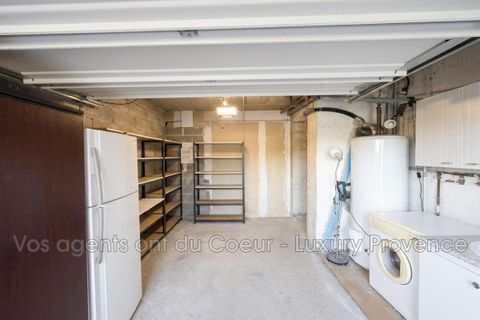 Villa a Gardanne, Bouches-du-Rhone, Gardanne - € 672.000 | Ref: 889V1918M - foto 23
