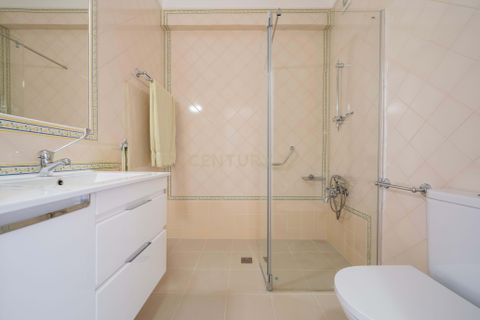 Lejlighed i Carnaxide, Lisbon, Carnaxide - € 580.000 | Ref: C0222-07062 - foto 15