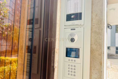 Lejlighed i Carnaxide, Lisbon, Carnaxide - € 439.900 | Ref: C0222-06550 - foto 32