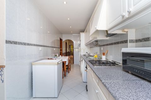 Lejlighed i Amadora, Lisbon, Amadora - € 265.000 | Ref: C0222-07063 - foto 14