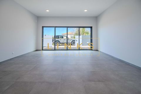 Villa i Calheta, Madeira, Calheta - € 1.800.000 | Ref: LH-857-2026 - foto 29
