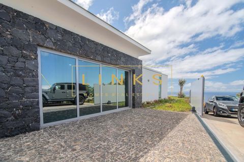 Villa i Calheta, Madeira, Calheta - € 1.800.000 | Ref: LH-857-2026 - foto 30