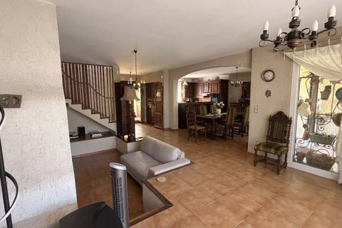 Villa i Marignane, Bouches-du-Rhone, Marignane - € 350.000 | Ref: 87050757 - foto 2